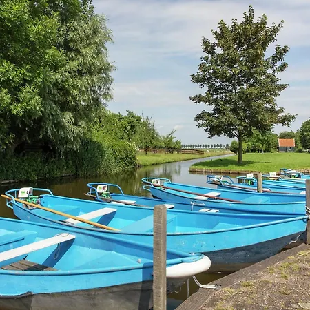 15 Km From Alkmaar *
